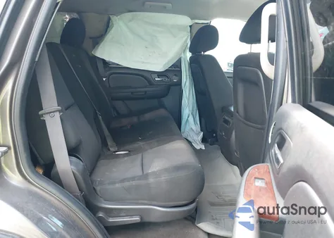 2011 Chevrolet Tahoe Ls z USA, uszkodzony, nr VIN 1GNSCAE03BR400770